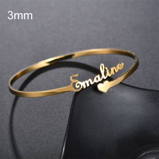 Name bracelet