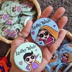 Customize badge